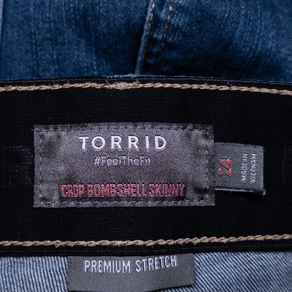 Torrid Womens Crop Bombshell Skinny Jeans Plus Sz 24 Blue Premium Stretch Denim - Picture 8 of 10